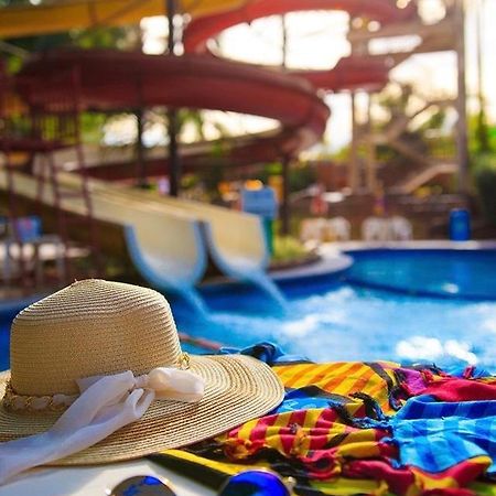 كلدس نوفاس Hotel Golden Dolphin Com Cafe Da Manha! Piscinas 24H المظهر الخارجي الصورة